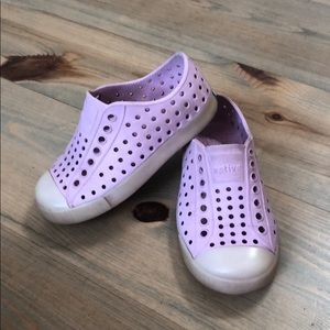 Native Jefferson shoes glow in the dark bottoms